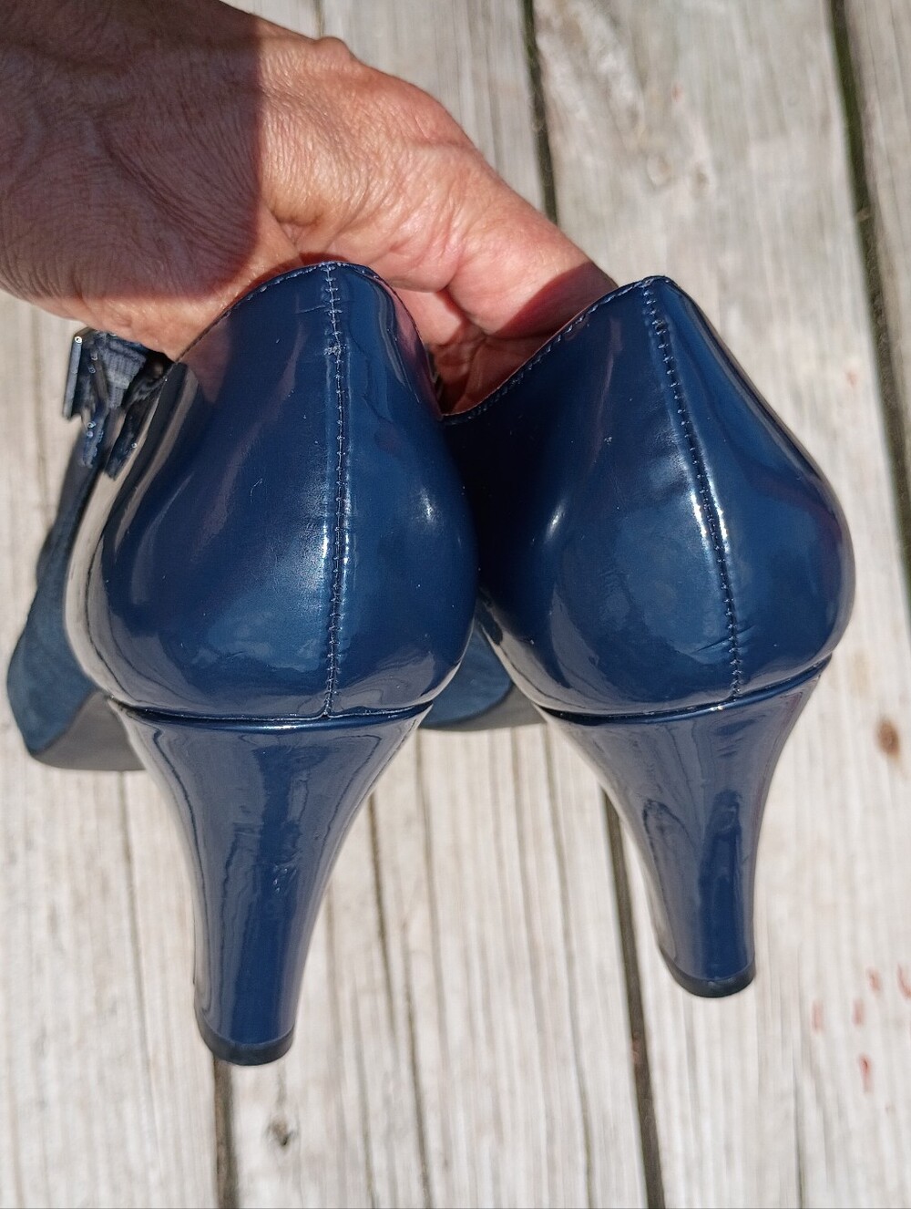 Giani Bernini Women's Slip on Pumps Navy Blue Suede upper Sz 7.5 M - Picture 6 of 14